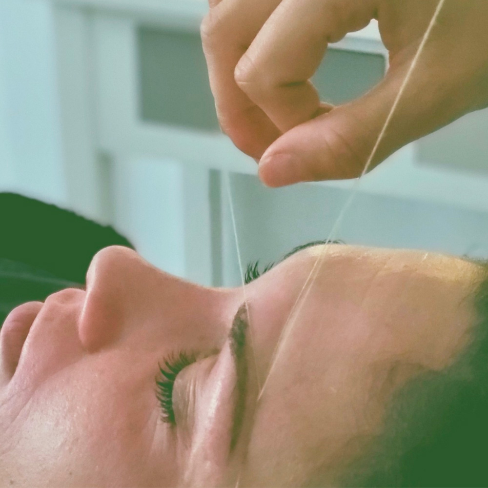 Epilation 2 zones du visage.